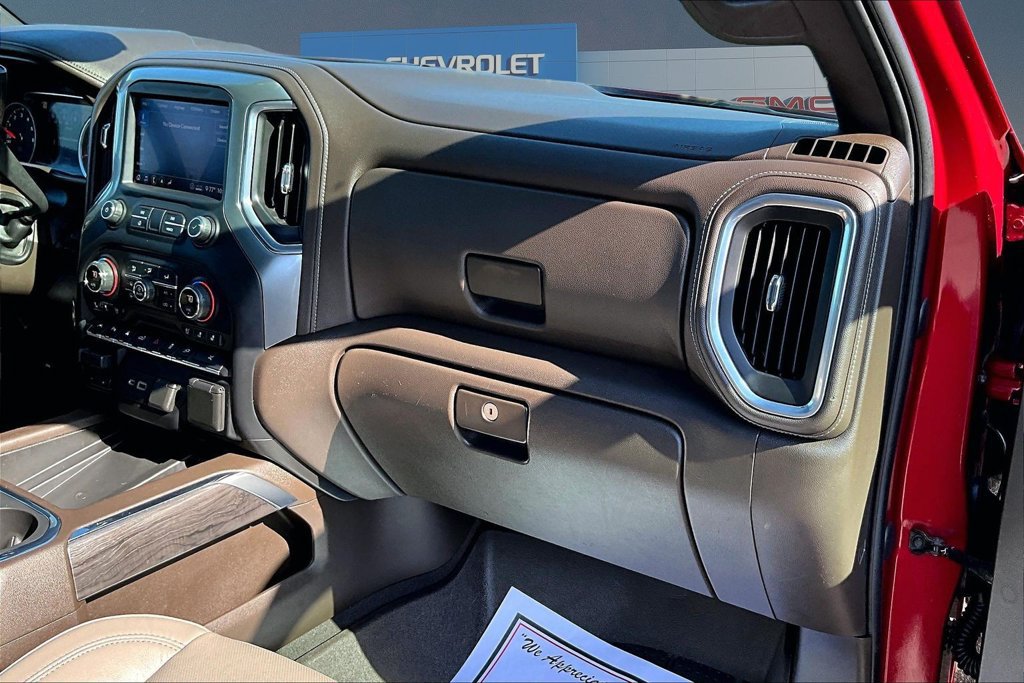Used 2020 Chevrolet Silverado 1500 LTZ w/ LTZ Plus Package AWD/4WD image 30