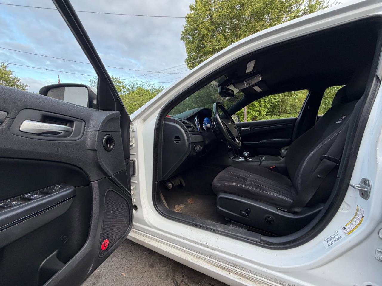 Used 2012 Chrysler 300 S RWD image 23
