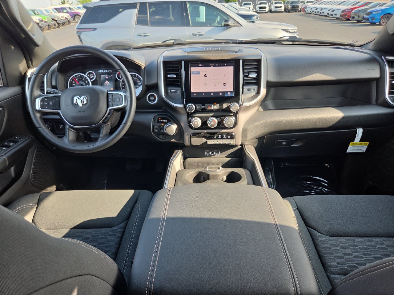 New 2026 RAM 1500 Big Horn AWD/4WD image 16