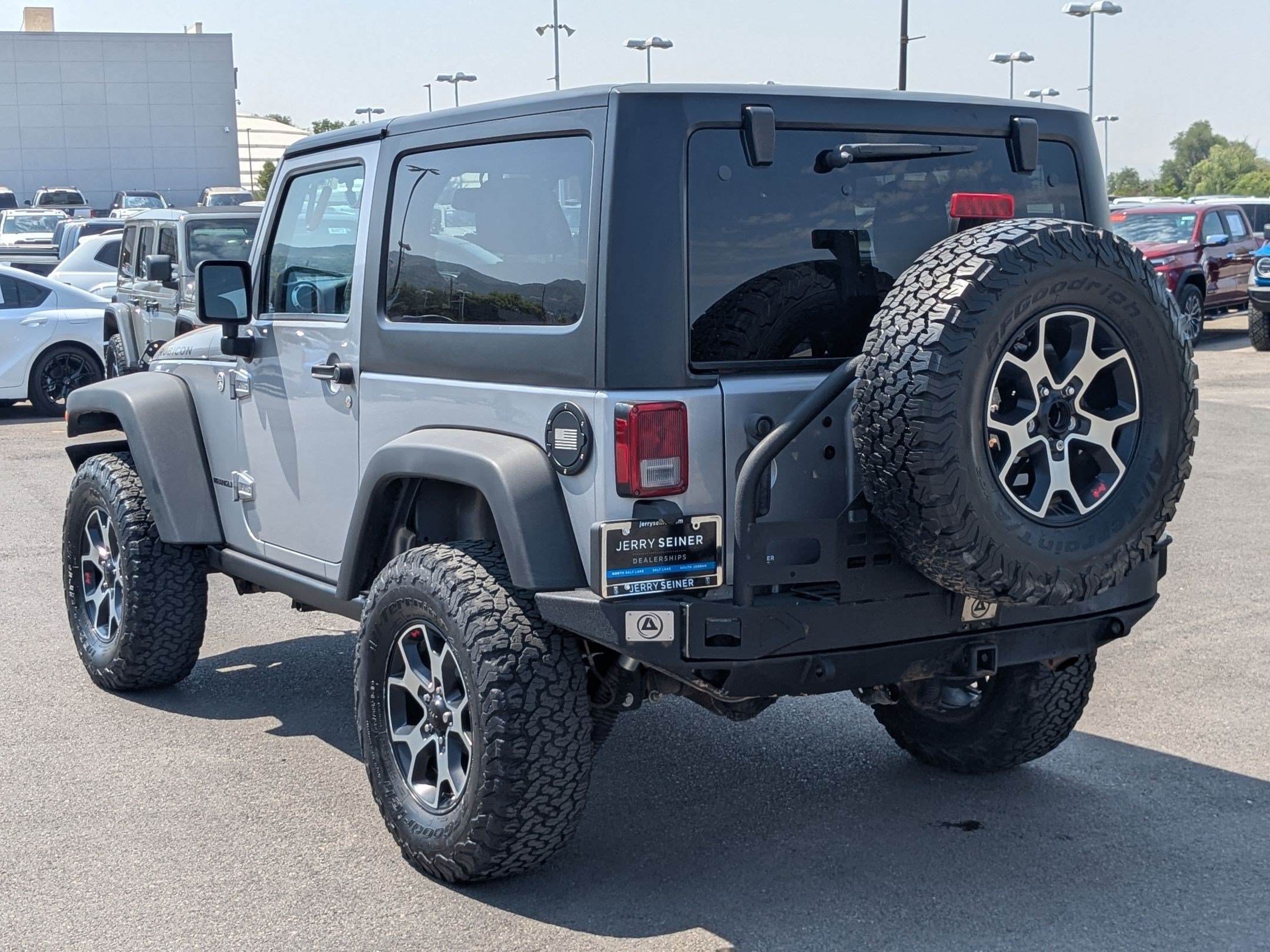 Used 2013 Jeep Wrangler Rubicon w/ PWR Convenience Group AWD/4WD image 4