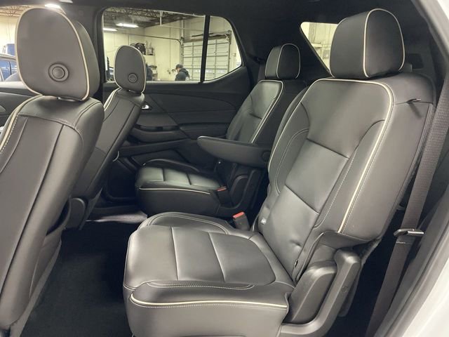 Used 2023 Chevrolet Traverse Premier w/ LPO, Cargo Package image 23