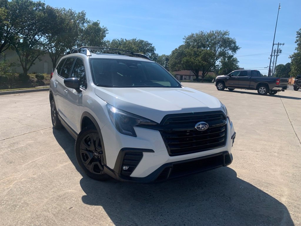 Used 2024 Subaru Ascent Onyx Edition Limited AWD/4WD image 2