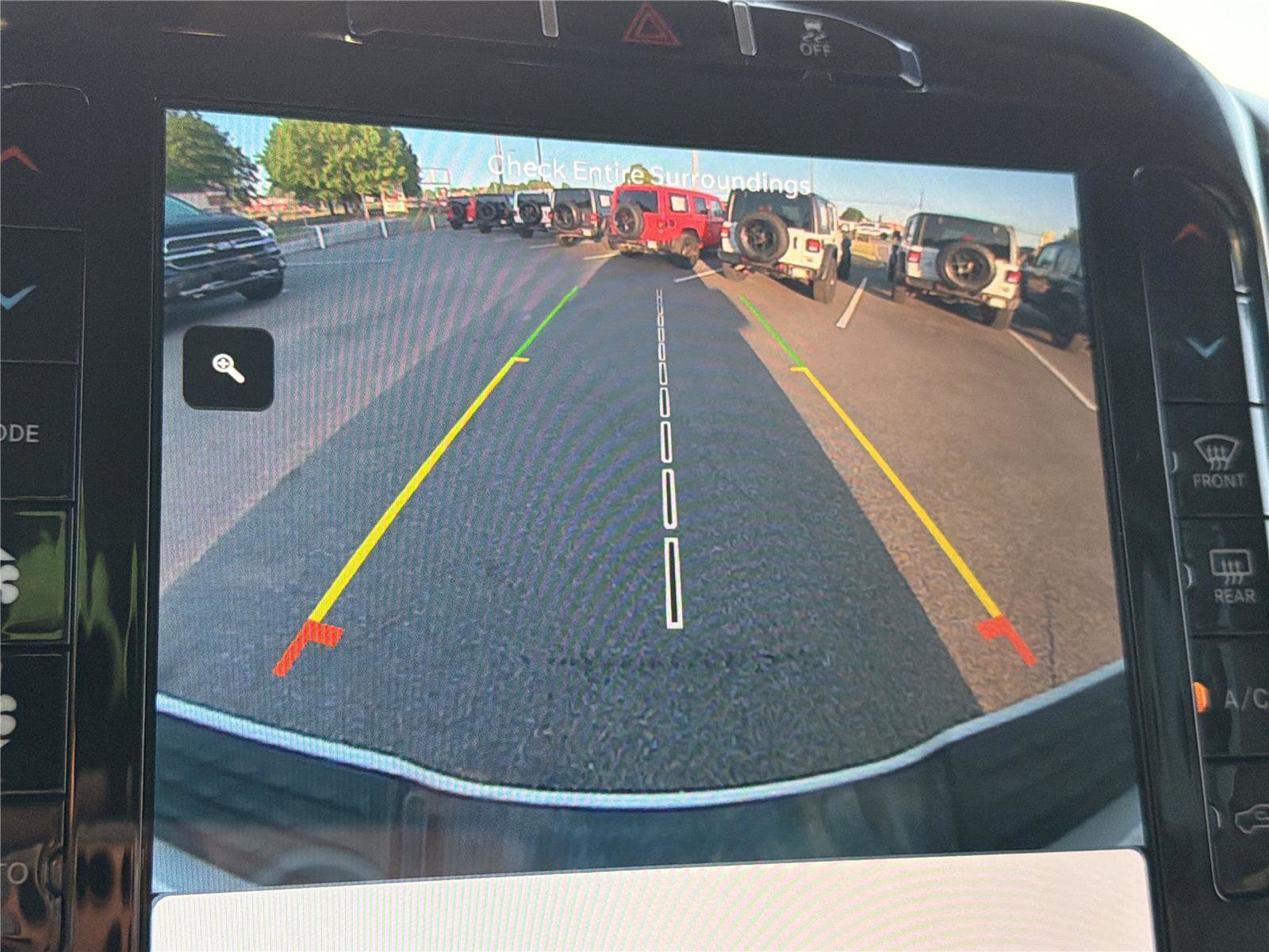 Used 2024 RAM 2500 Laramie AWD/4WD image 29