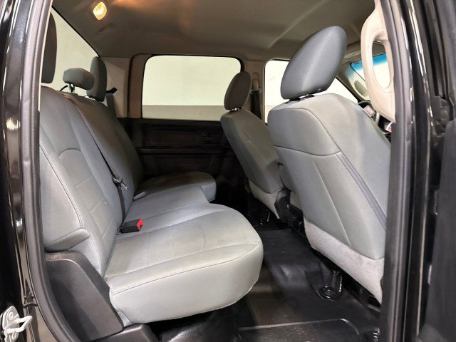 Used 2018 RAM 2500 Tradesman w/ Chrome Appearance Group image 57