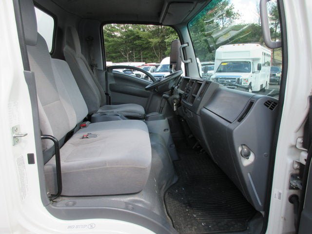 Used 2018 Isuzu NPR RWD image 10