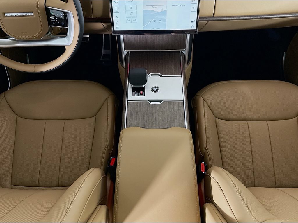 New 2026 Land Rover Range Rover Long Wheelbase SE AWD/4WD image 16