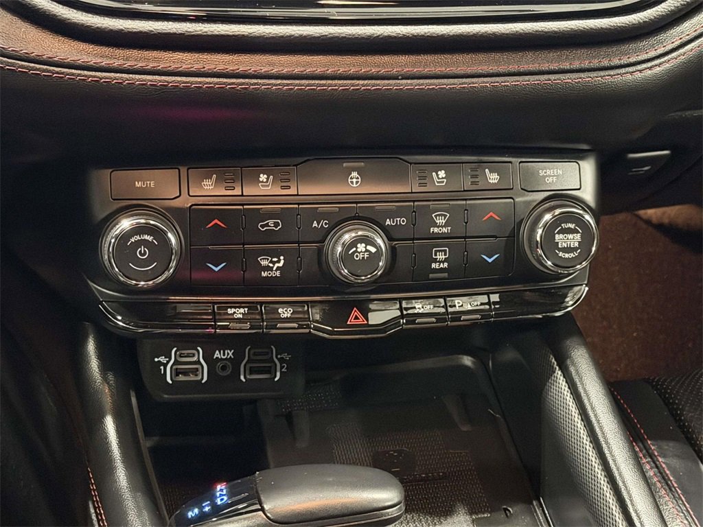 Certified 2021 Dodge Durango R/T w/ Blacktop Package image 19