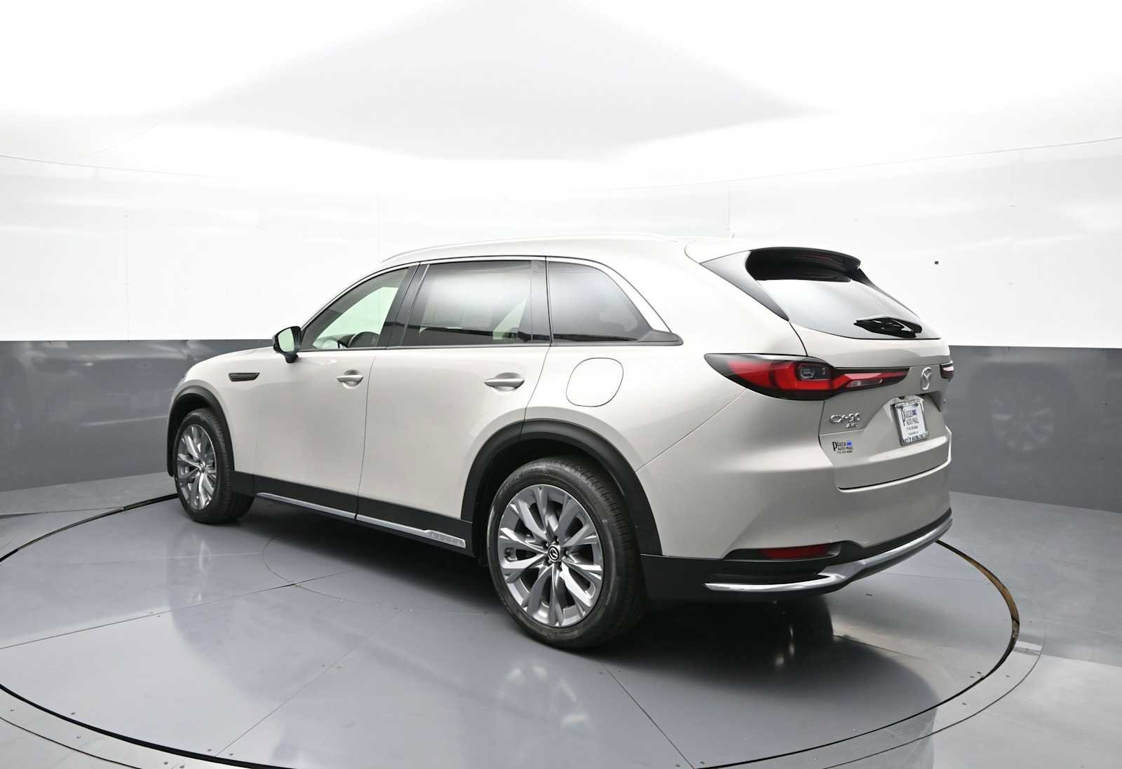 Used 2024 MAZDA CX-90 3.3 Turbo w/ Premium Package AWD/4WD image 8