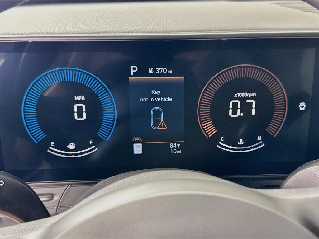 New 2027 Hyundai Kona SE FWD image 20