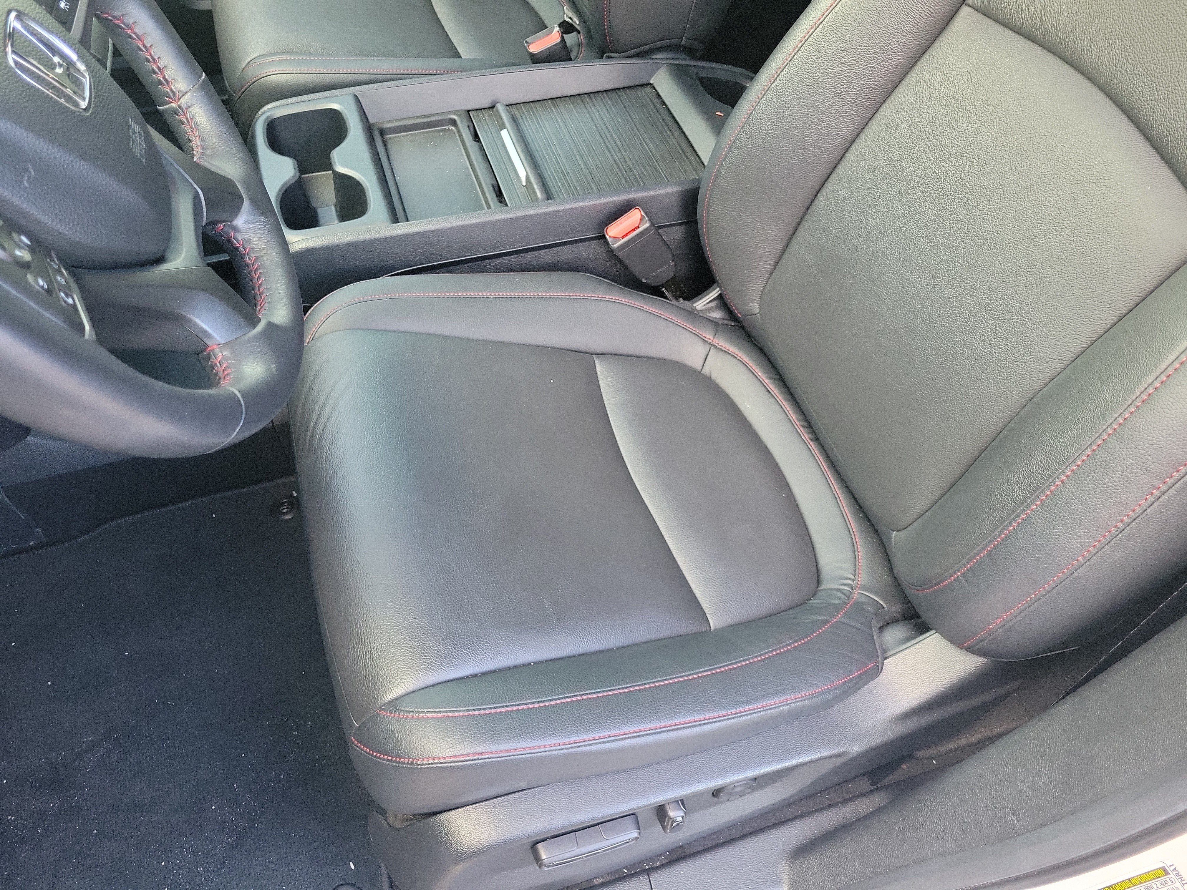 Used 2024 Honda Odyssey Sport image 17