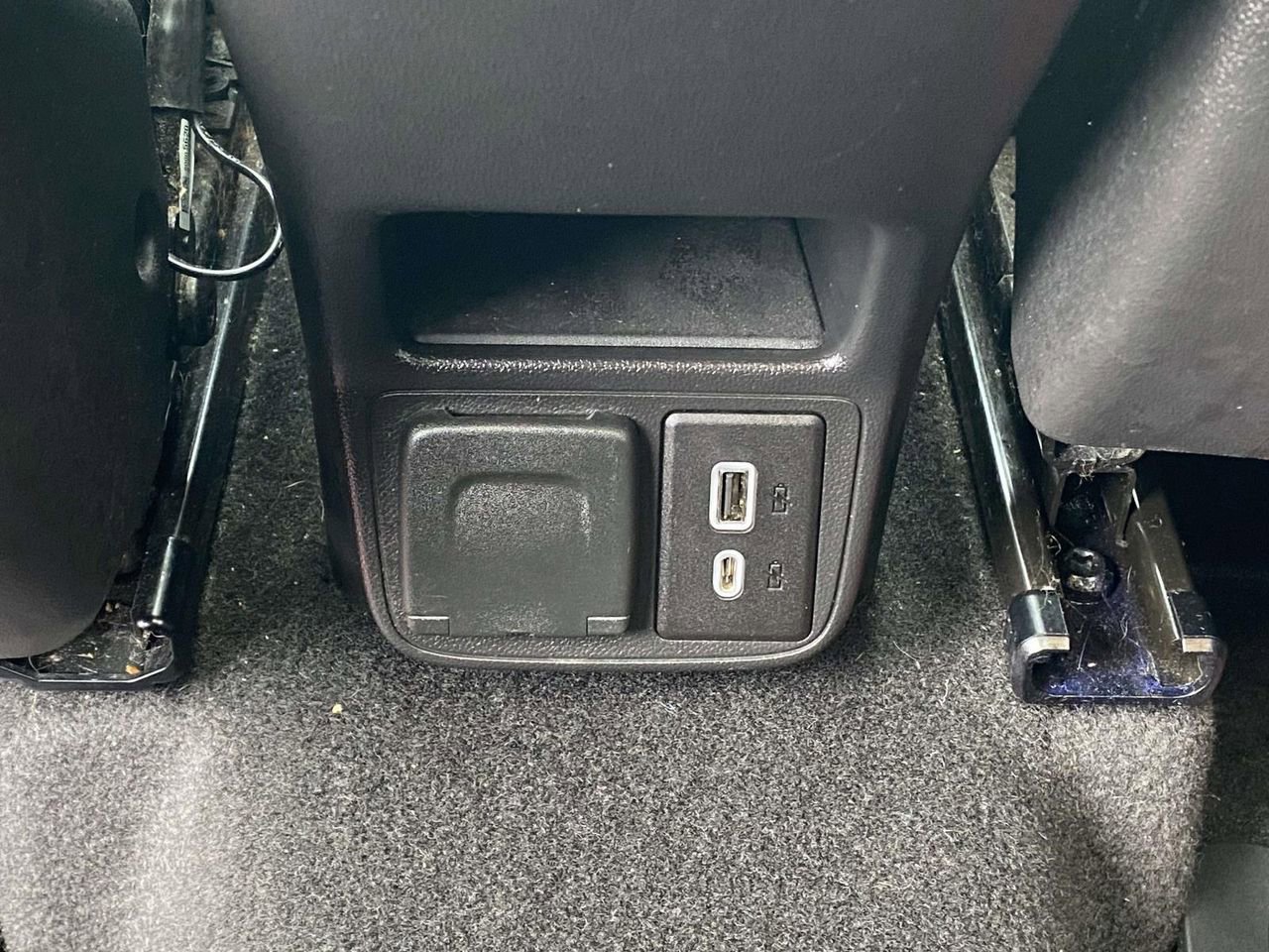 Used 2021 Chevrolet TrailBlazer RS w/ Sun and Liftgate Package image 11