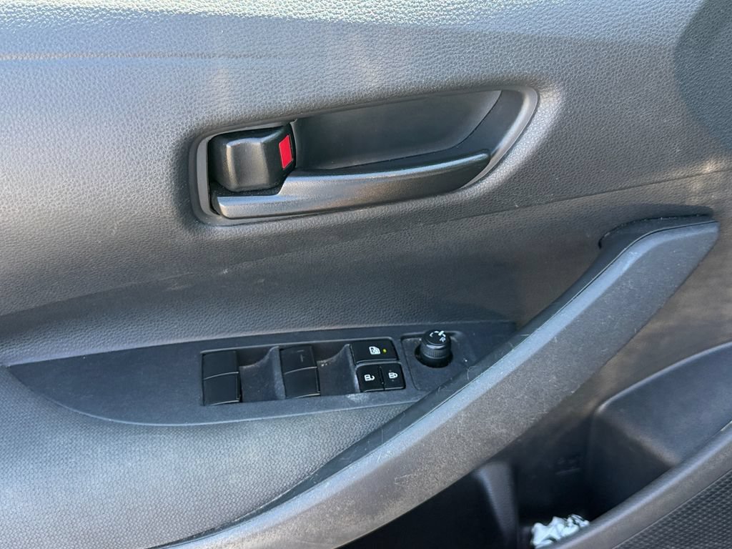 Used 2023 Toyota Corolla LE FWD image 20