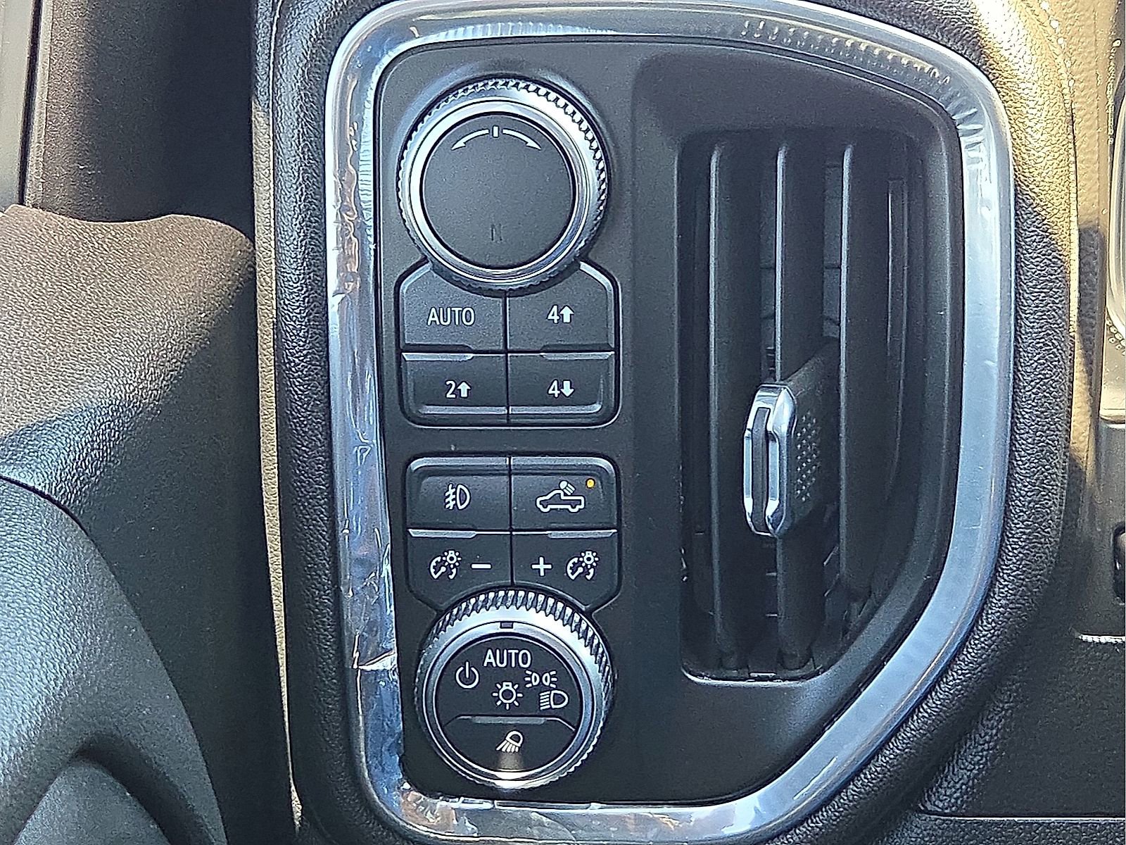 Used 2019 GMC Sierra 1500 Denali w/ Denali Ultimate Package AWD/4WD image 21