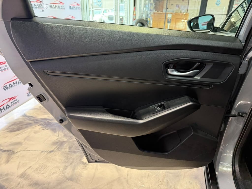 Used 2025 Honda Accord SE image 38
