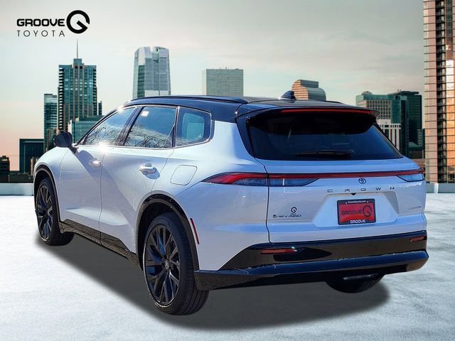 New 2026 Toyota Crown Signia image 3