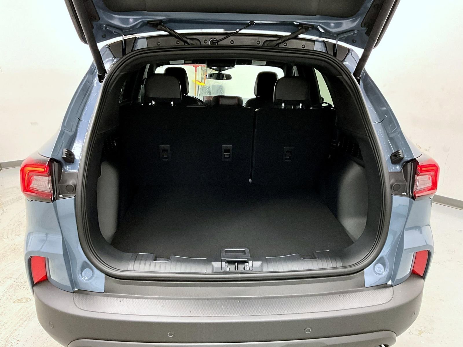 New 2026 Ford Escape ST-Line Select w/ Tech Pack #1 image 9