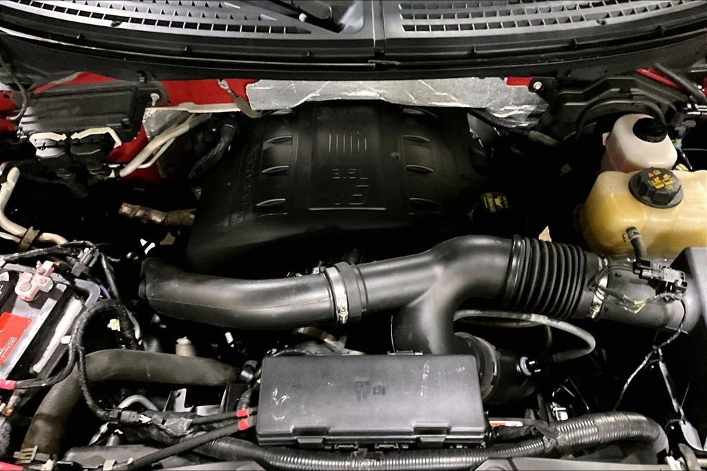 Used 2013 Ford F150 Lariat w/ Luxury Equipment Group image 28