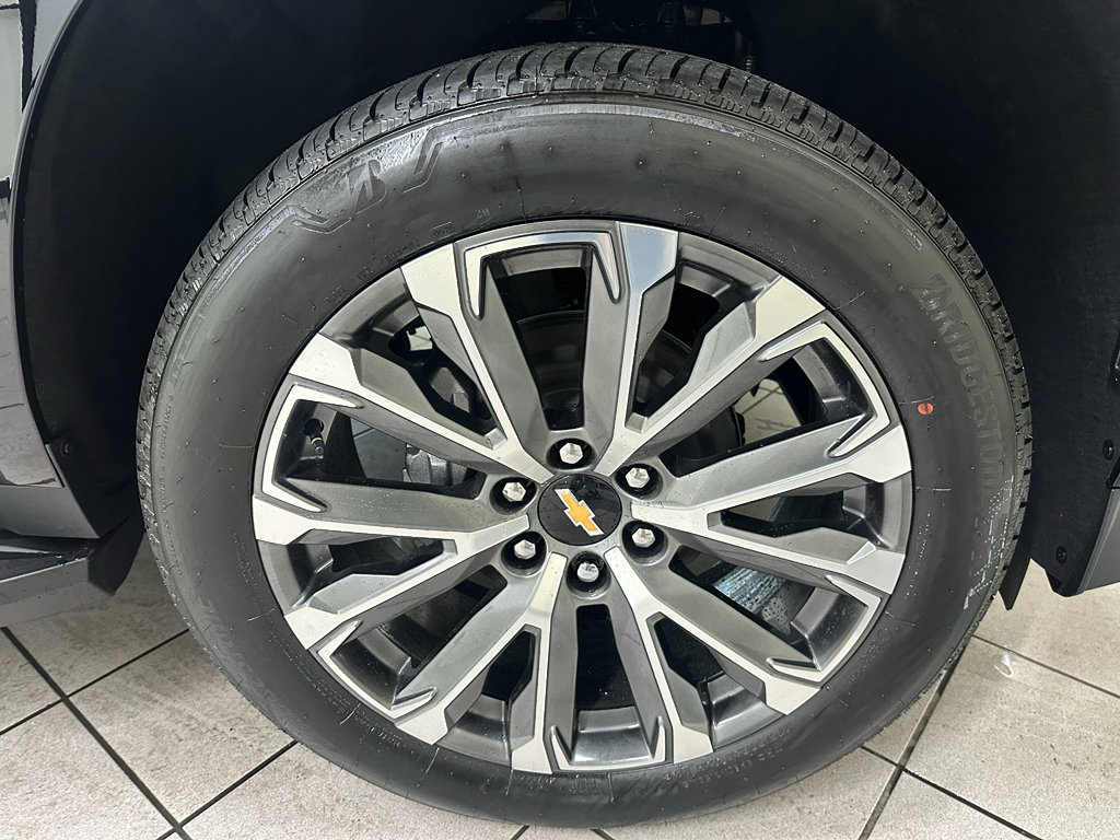 New 2026 Chevrolet Tahoe High Country w/ Sun And Tow Package image 14