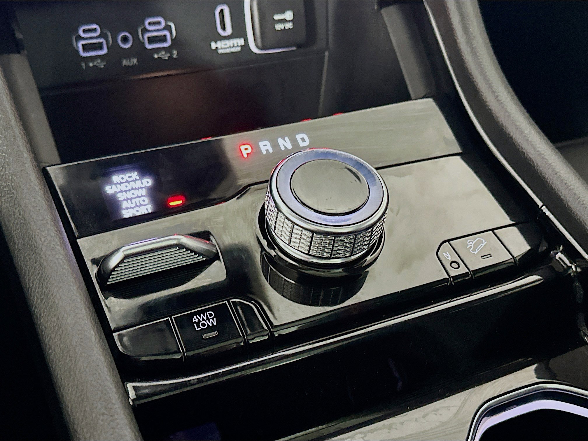 Used 2022 Jeep Grand Cherokee Limited 4xe image 25