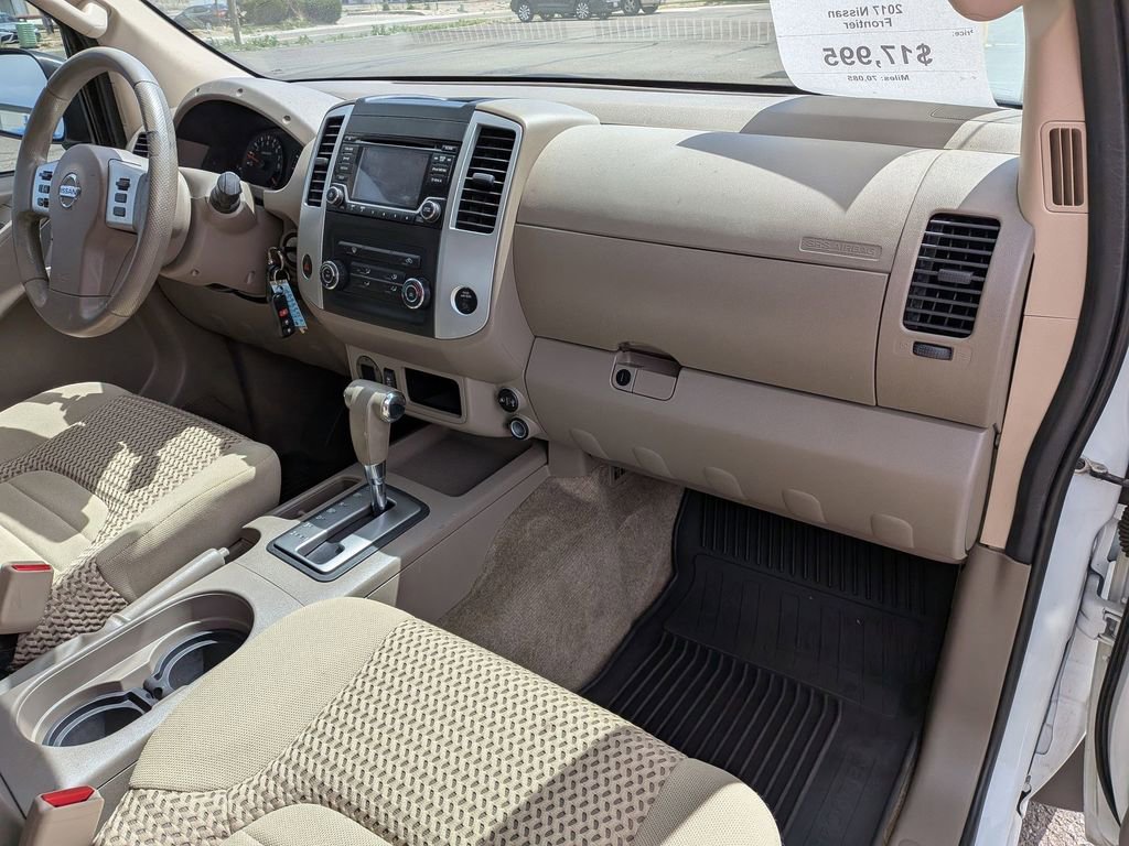 Used 2017 Nissan Frontier SV RWD image 18