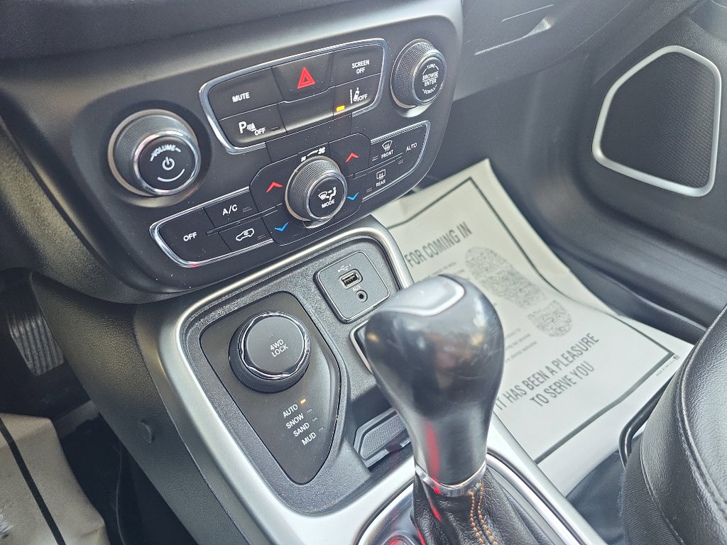 Used 2019 Jeep Compass Latitude w/ Safety & Security Group image 29