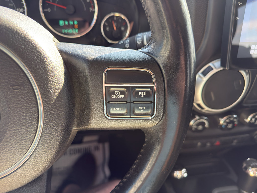 Used 2011 Jeep Wrangler Sahara w/ Dual Top Group AWD/4WD image 16