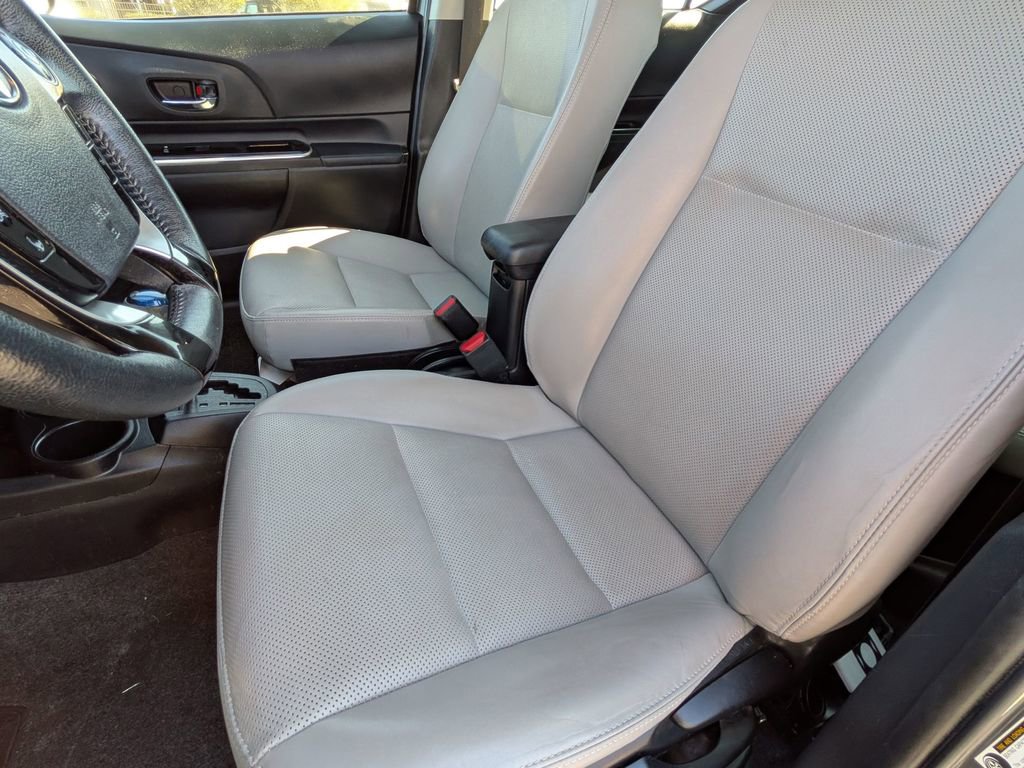 Used 2018 Toyota Prius C Four image 13