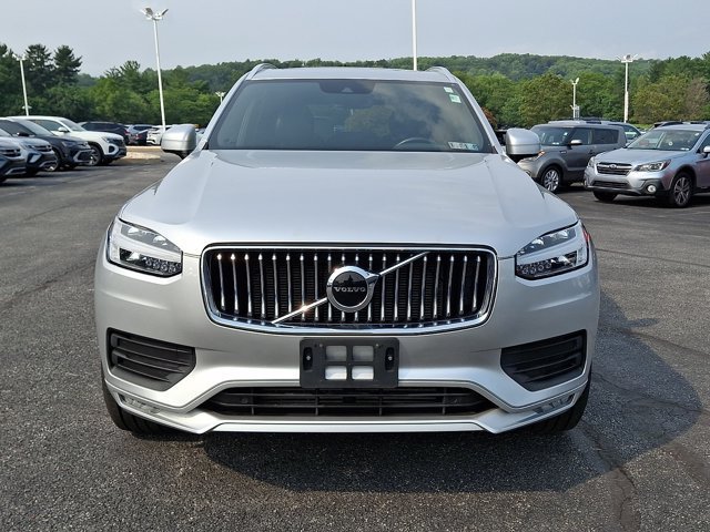 Used 2020 Volvo XC90 T5 Momentum AWD/4WD image 2