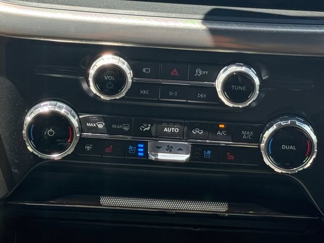 Certified 2025 Ford F150 King Ranch AWD/4WD image 5
