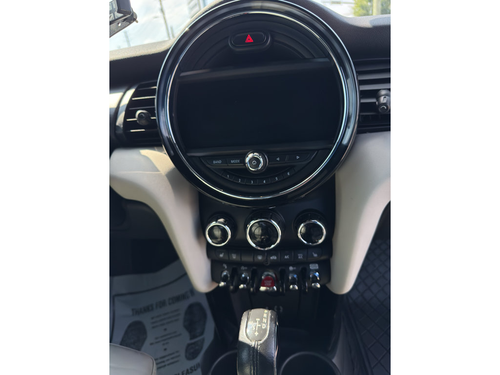 Used 2018 MINI Cooper S FWD image 17