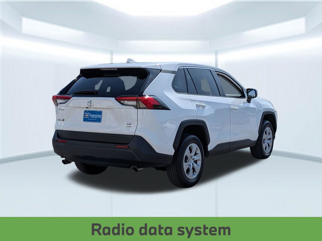 Used 2024 Toyota RAV4 LE AWD/4WD image 6