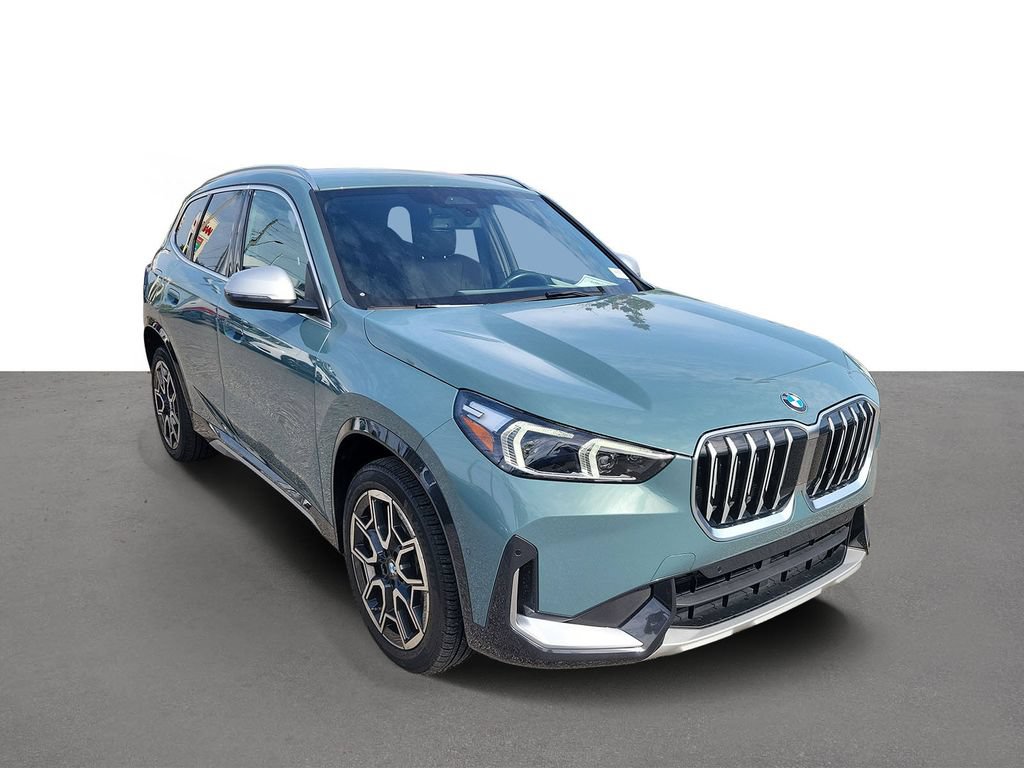 Used 2023 BMW X1 xDrive28i w/ Convenience Package AWD/4WD image 2