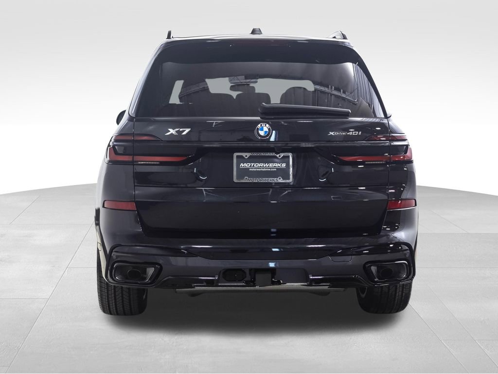 New 2026 BMW X7 xDrive40i image 4