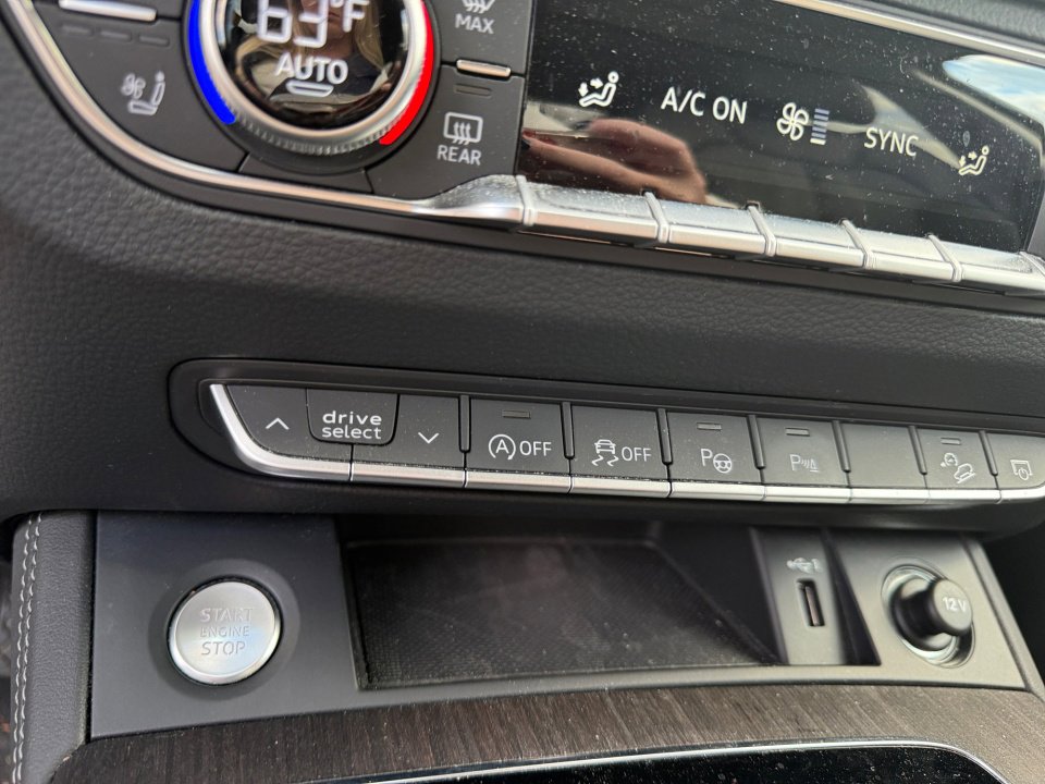 Certified 2022 Audi Q5 2.0T Prestige image 20