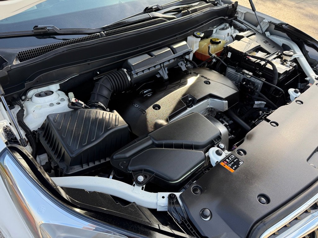 Used 2020 Buick Envision Essence image 36