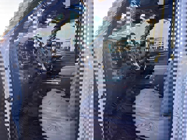 New 2026 GMC Sierra 2500 SLT w/ SLT Premium Package image 14