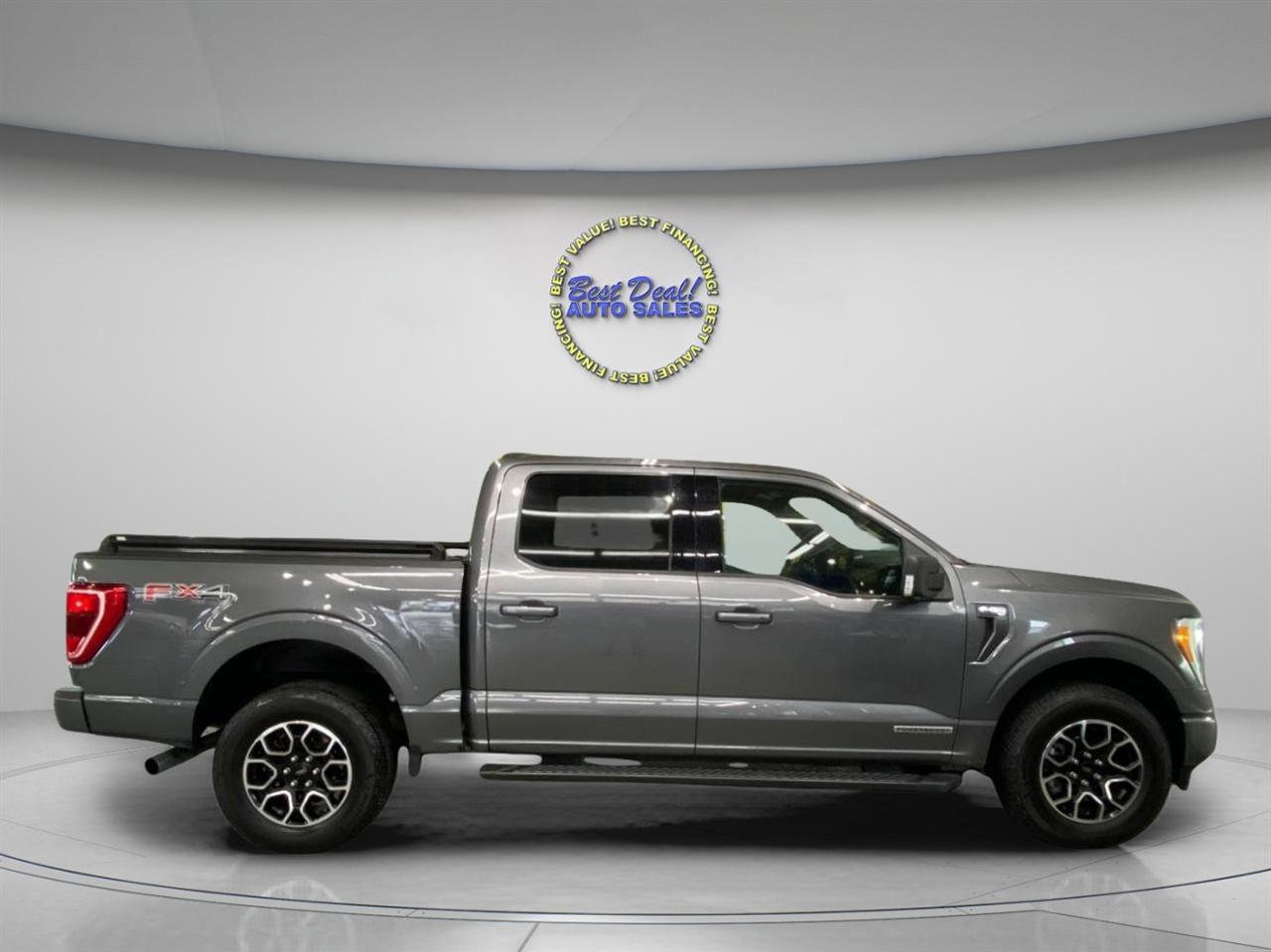 Used 2021 Ford F150 XLT w/ Equipment Group 302A High AWD/4WD image 7