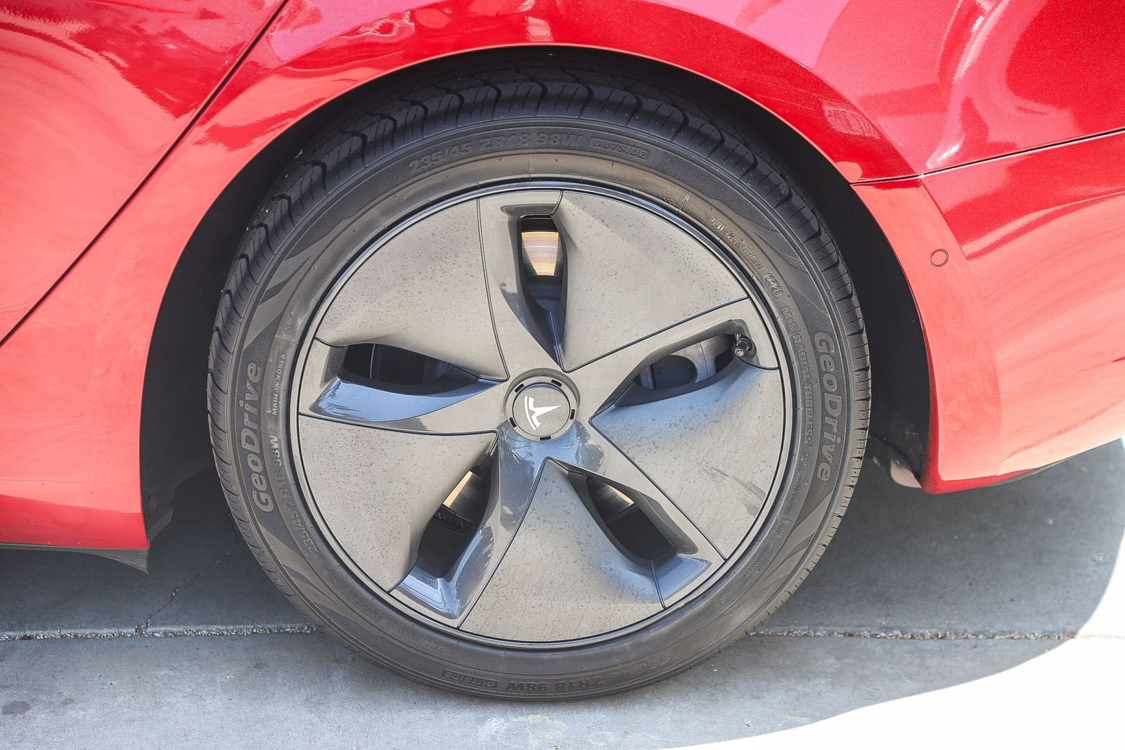 Used 2020 Tesla Model 3 Standard Range Plus RWD image 11