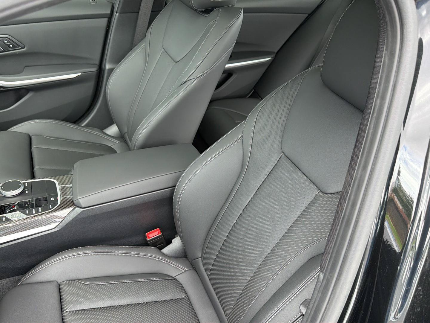 New 2026 BMW M340i Sedan w/ Premium Package RWD image 29