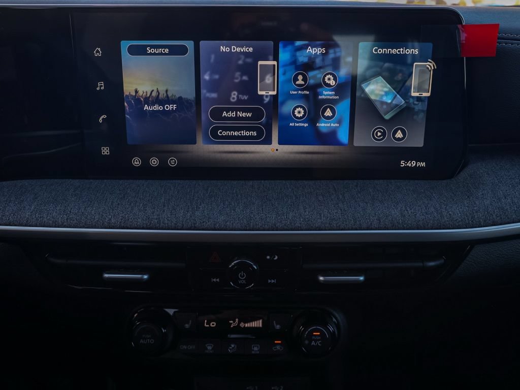 New 2026 Nissan Kicks SV w/ Cold Weather Package FWD image 29