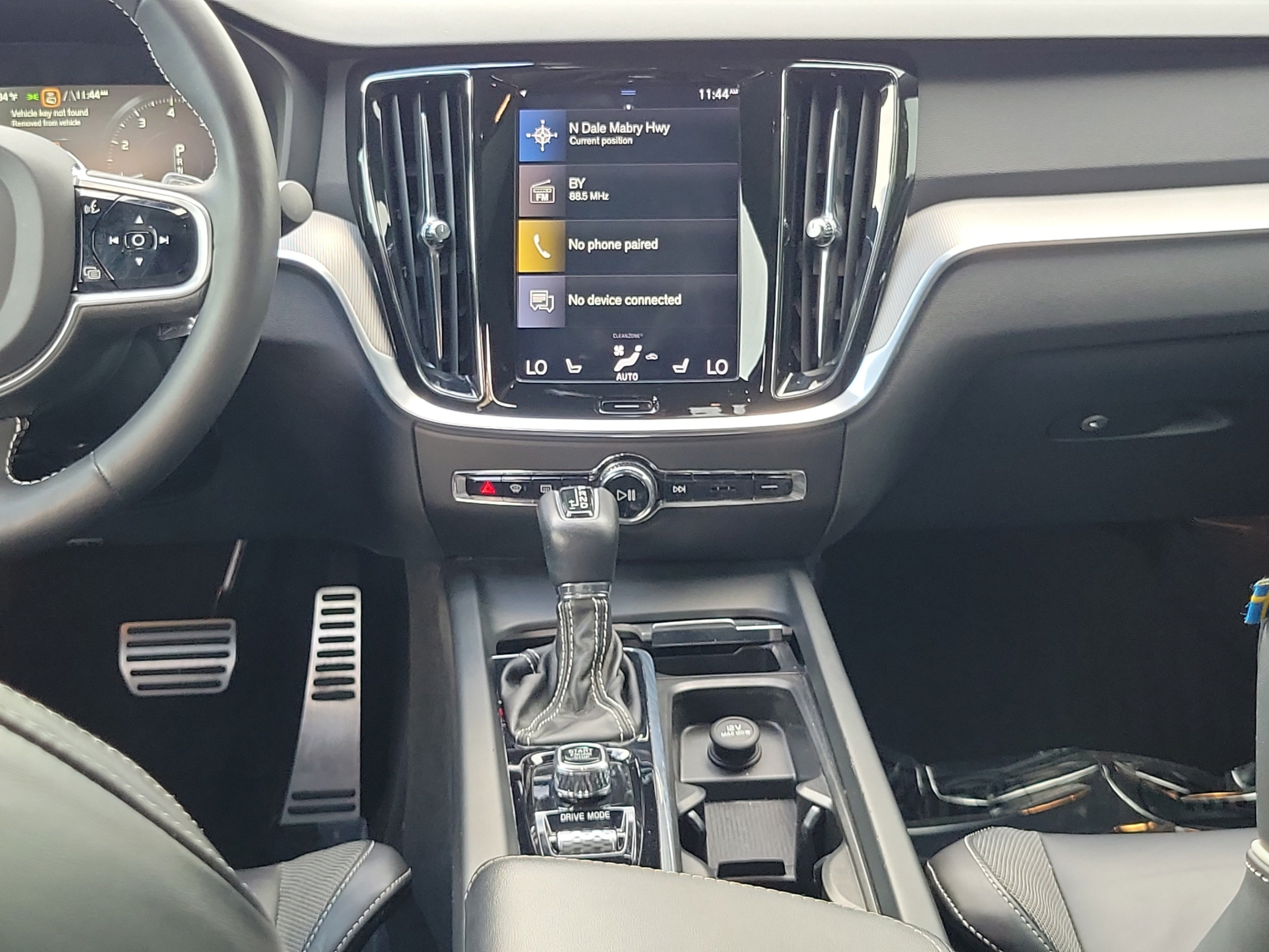 Used 2019 Volvo S60 T5 R-Design FWD image 12