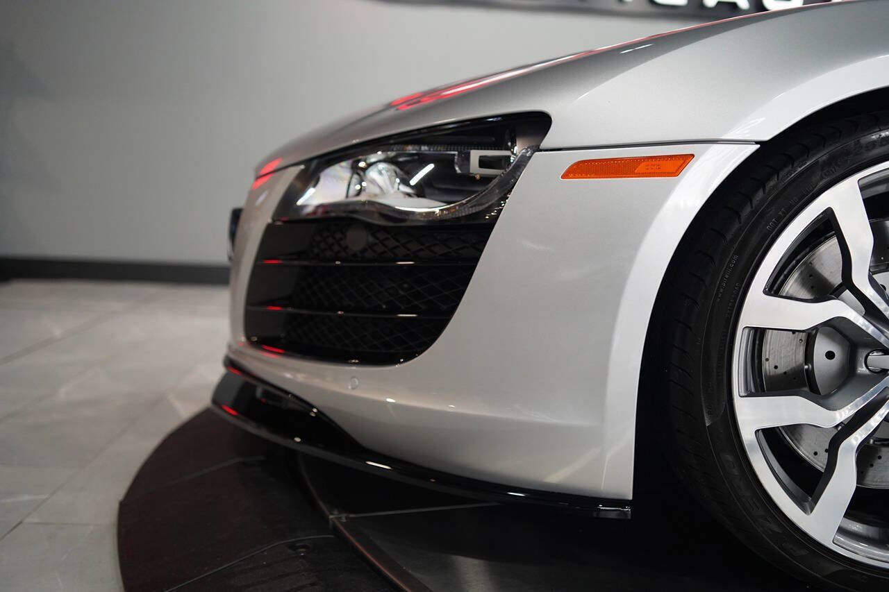 Used 2009 Audi R8 V10 AWD/4WD image 18
