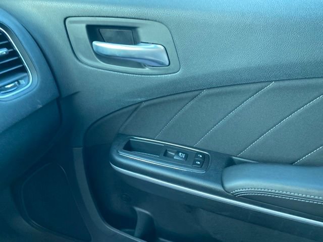 Used 2020 Dodge Charger SXT AWD/4WD image 20