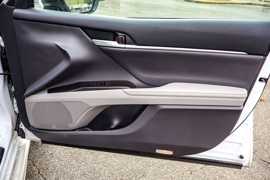 Used 2024 Toyota Camry XSE image 38