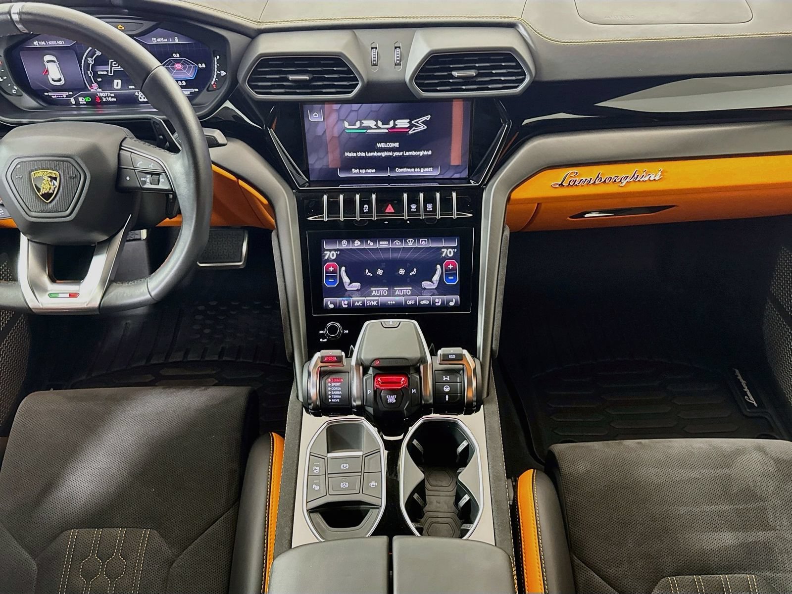 Used 2024 Lamborghini Urus S AWD/4WD image 23