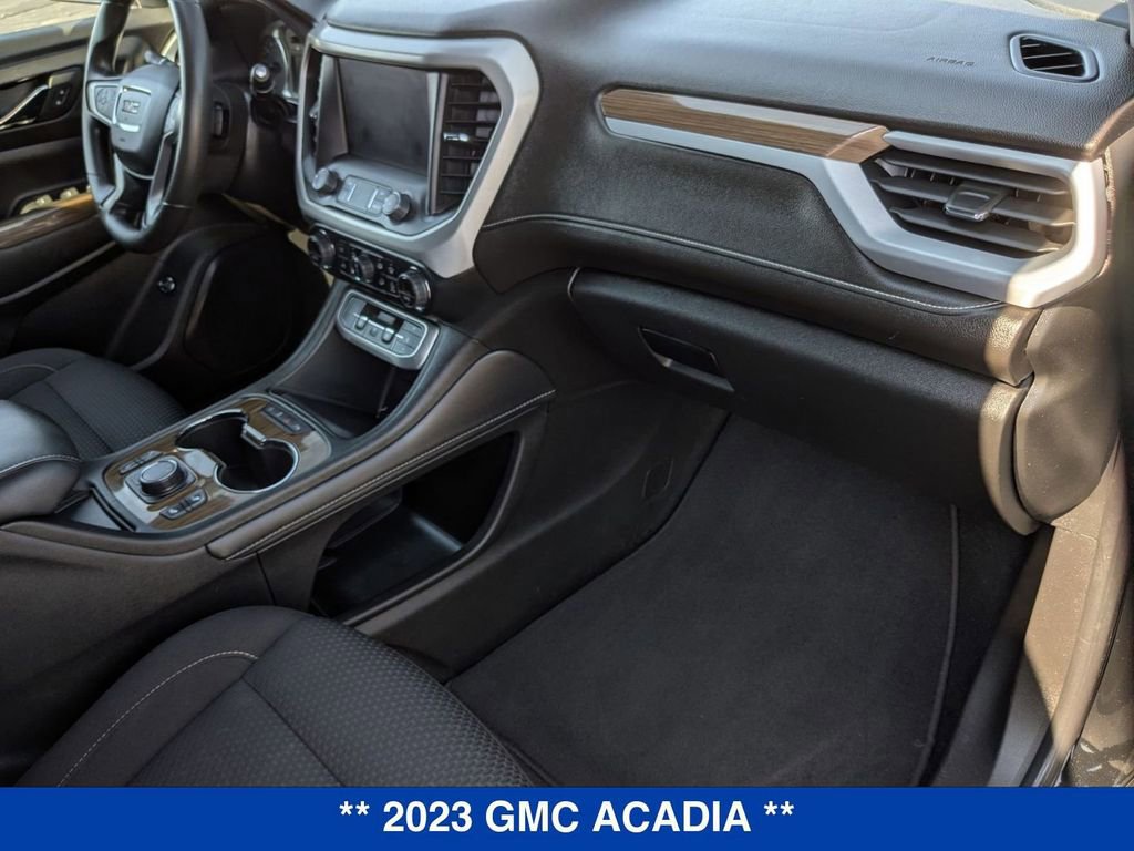 Used 2023 GMC Acadia SLE w/ Driver Convenience Package image 36