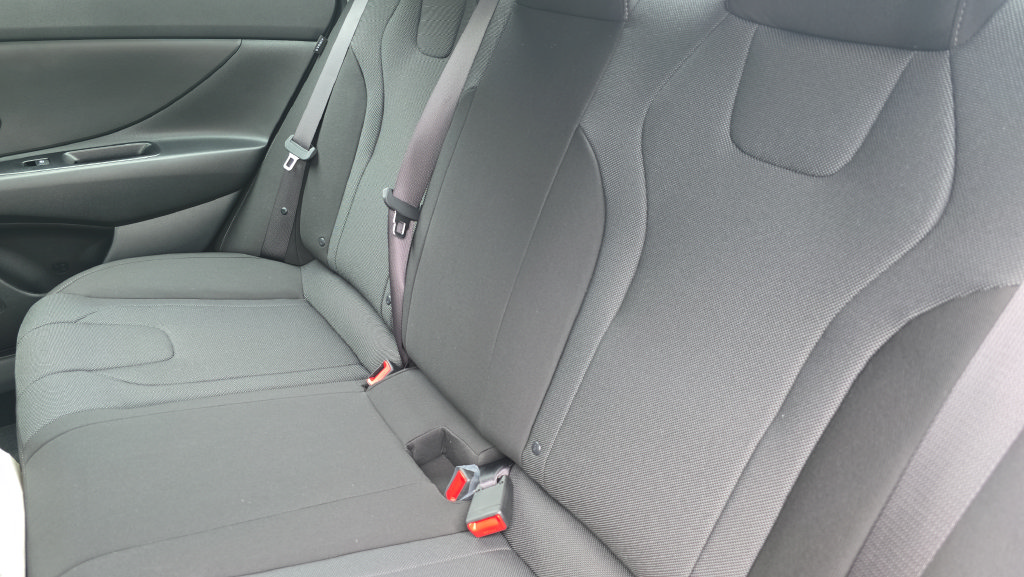 New 2026 Hyundai Elantra SE FWD image 27