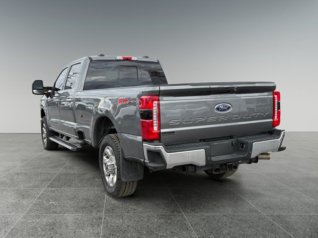 Certified 2025 Ford F250 Lariat w/ Chrome Package AWD/4WD image 3