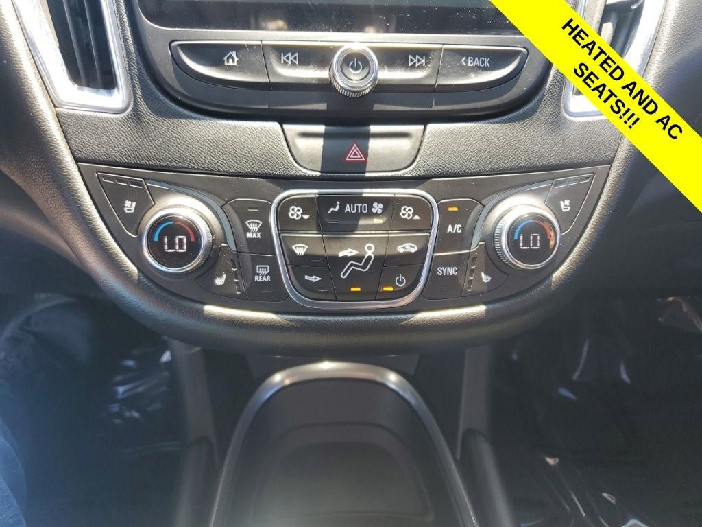 Used 2016 Chevrolet Malibu Premier w/ Driver Confidence Package FWD image 3