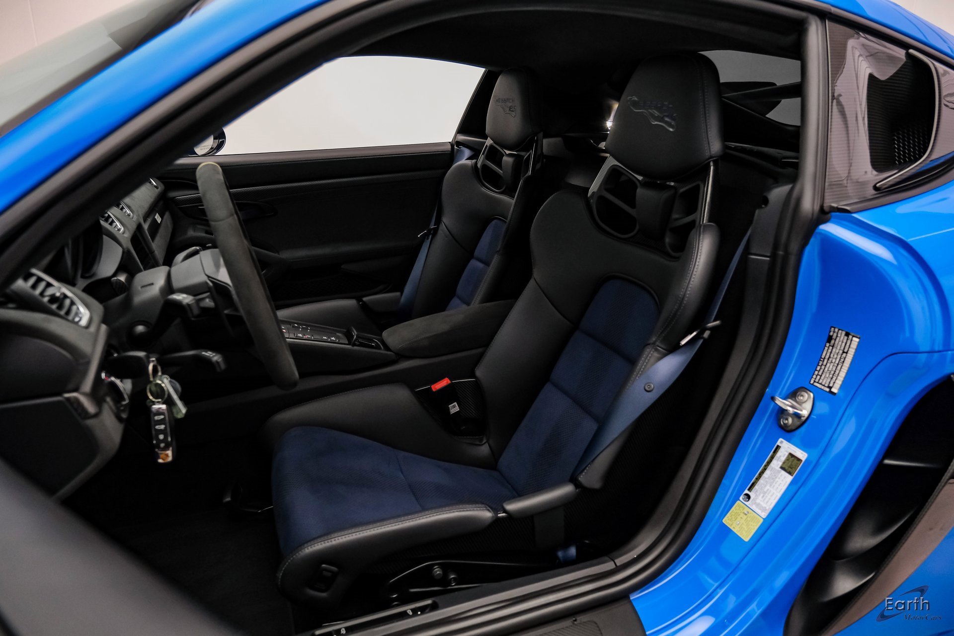 Used 2024 Porsche 718 Cayman GT4 RS image 34